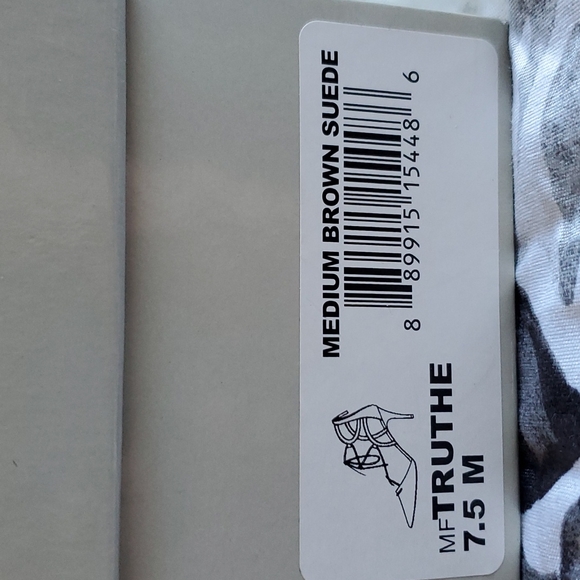 marc fisher Suede heels - Picture 2 of 4